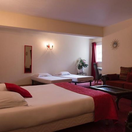 The Originals City, Hotel Le Village Provencal, Aix-En-Provence Nord Pertuis Esterno foto