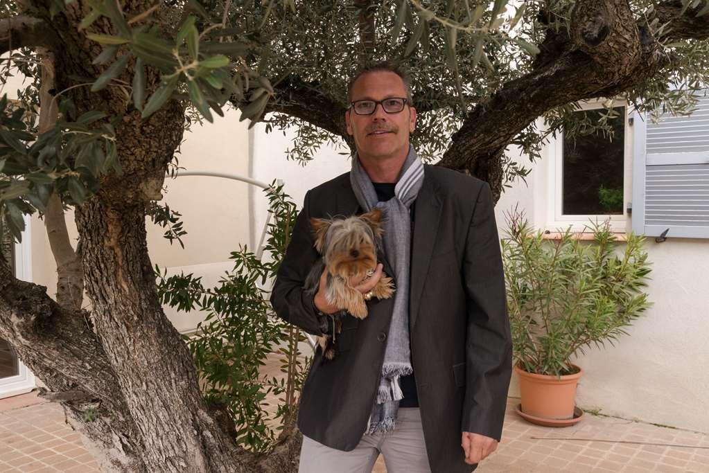 The Originals City, Hotel Le Village Provencal, Aix-En-Provence Nord Pertuis Esterno foto