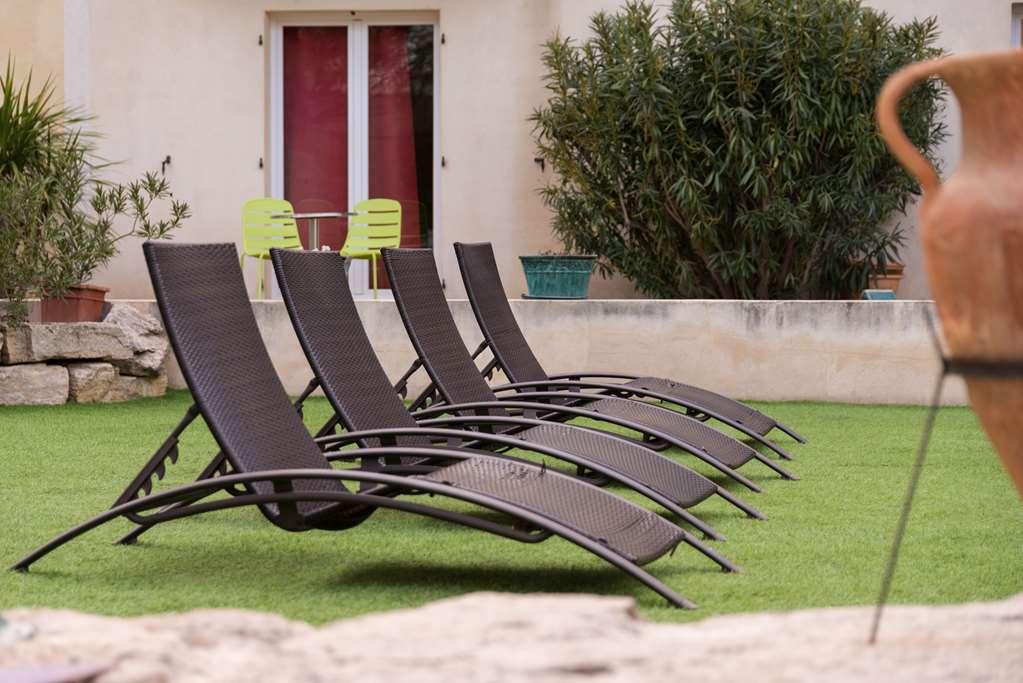 The Originals City, Hotel Le Village Provencal, Aix-En-Provence Nord Pertuis Esterno foto