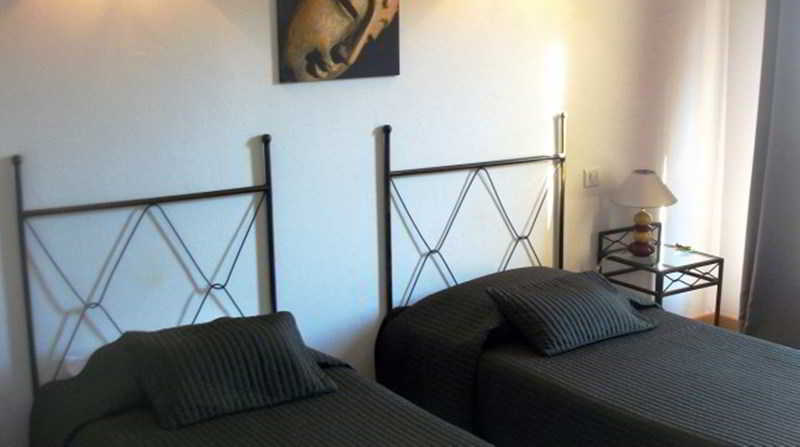 The Originals City, Hotel Le Village Provencal, Aix-En-Provence Nord Pertuis Esterno foto